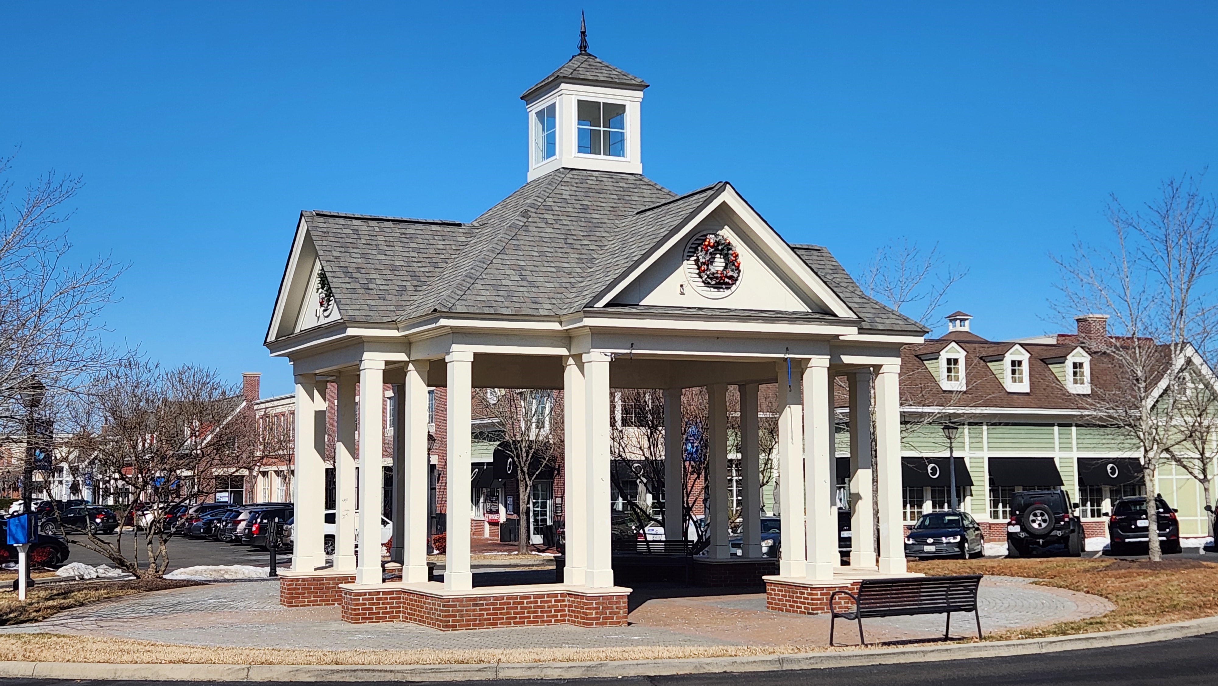 New Town Williamsburg Gazebo - Itin Application Assistance 23188